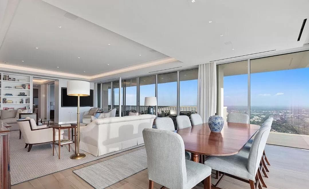 Photograph supplied for Two Bedroom Luxury Apartment with Abundance of Light