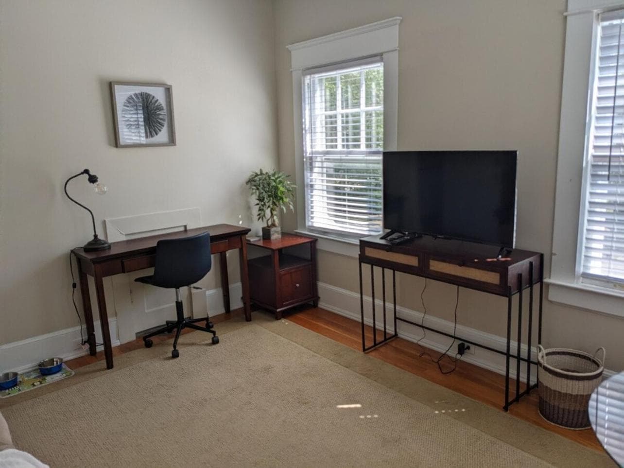Photograph supplied for Duke Walkable Suite Historic Trinity Park