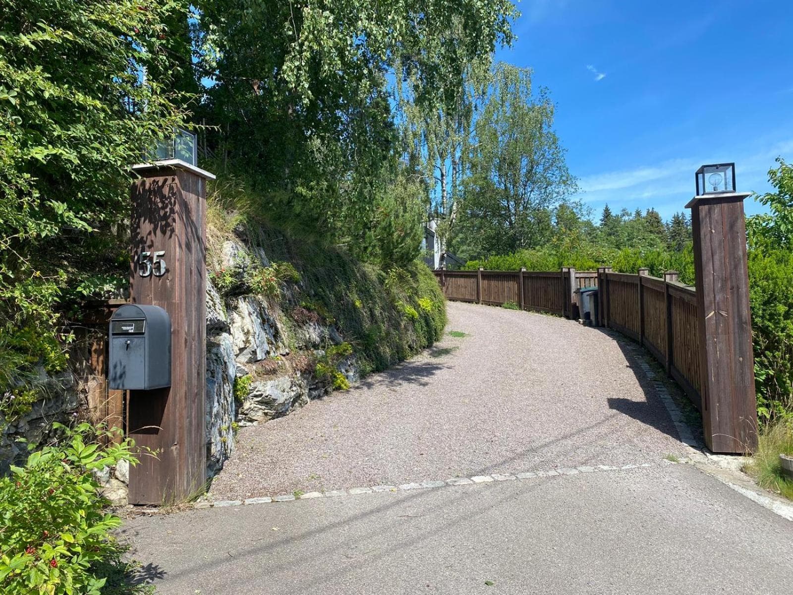 Photograph supplied for Oslo West - Near to Holmenkollen