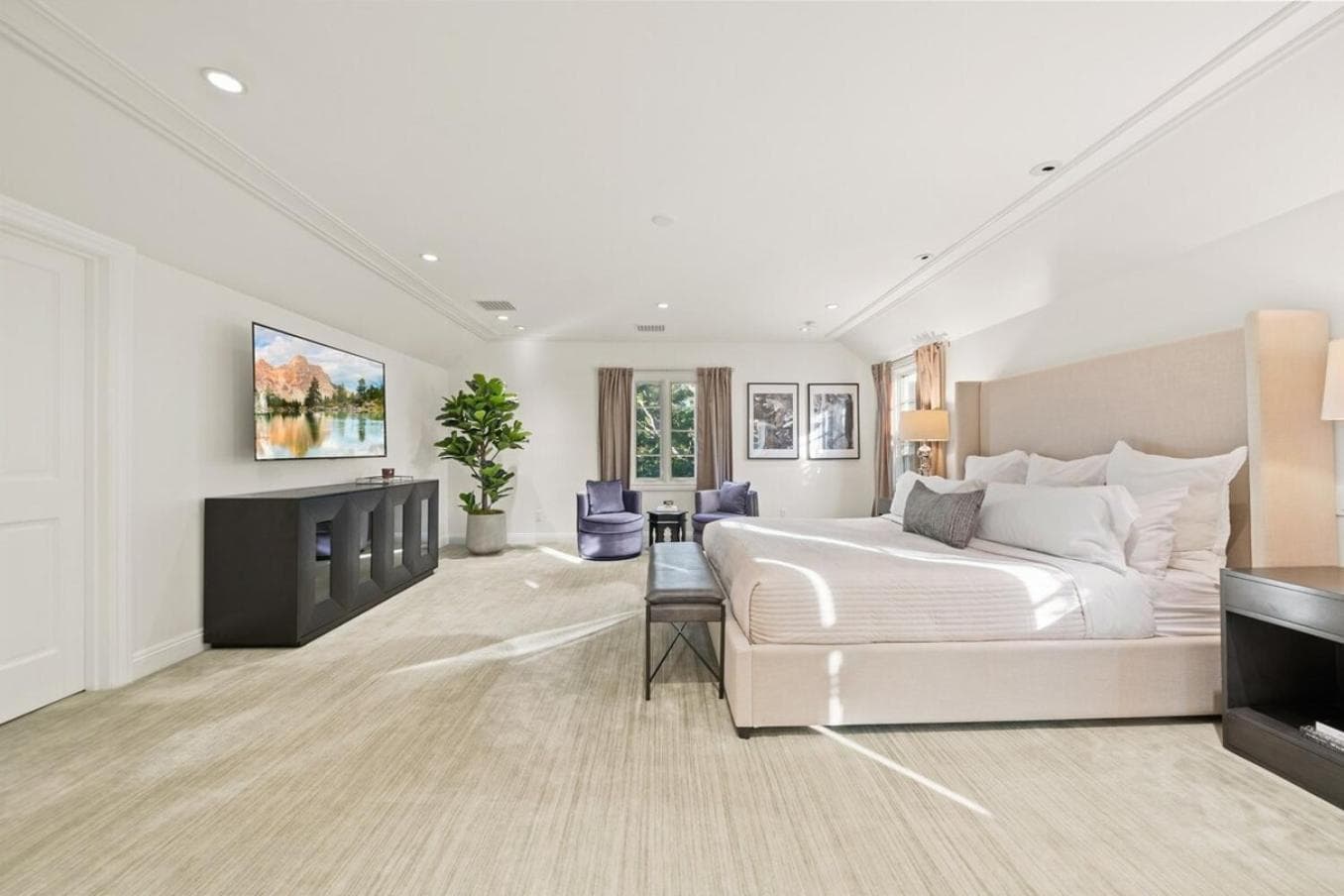 Photograph supplied for Hearst Estate