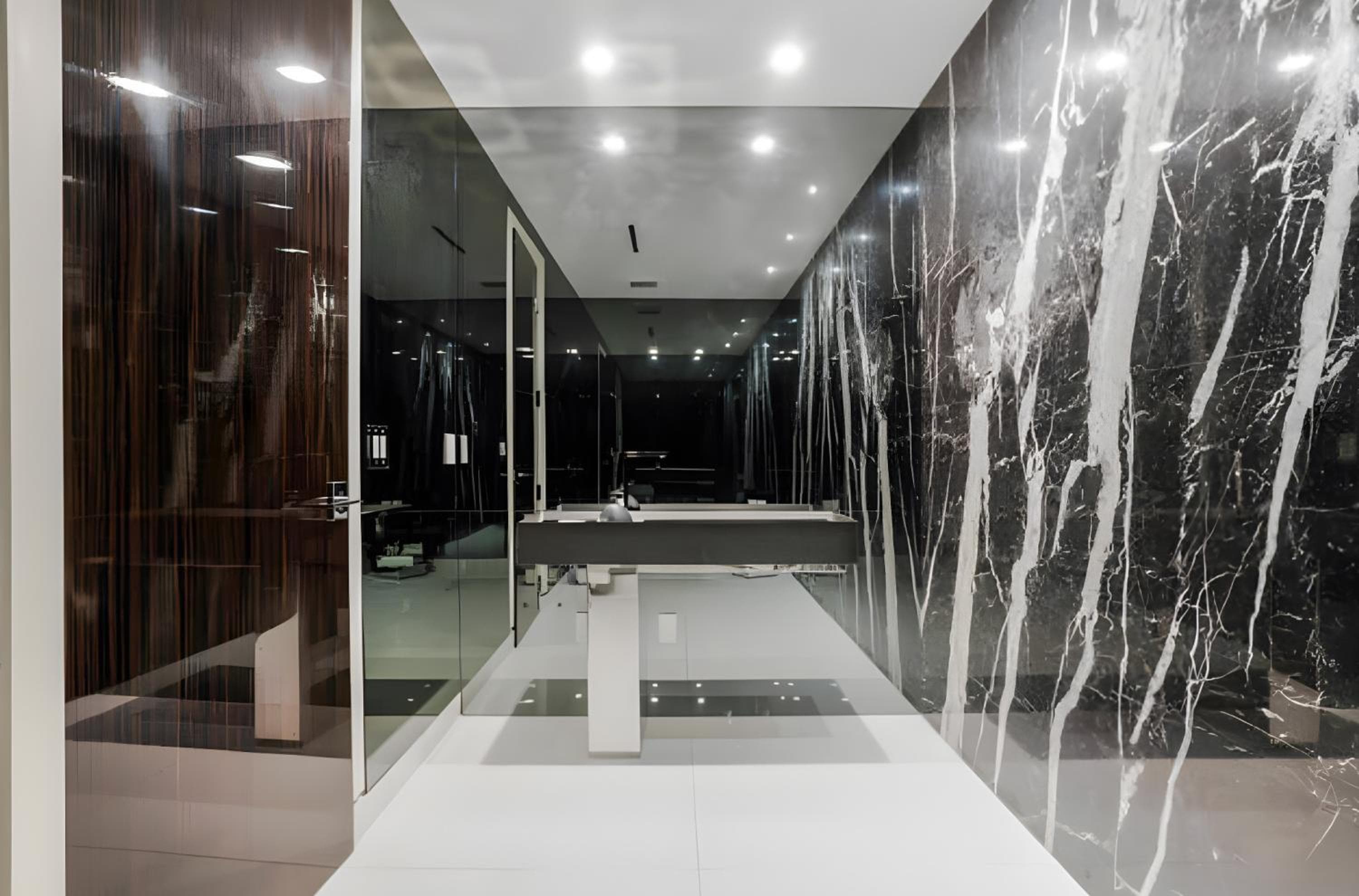 Photograph supplied for Sleek Grand Villa in Beverly Hills