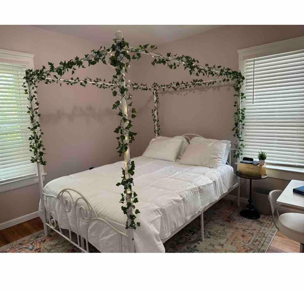 Photograph supplied for Garden Whisper Cozy Chamber