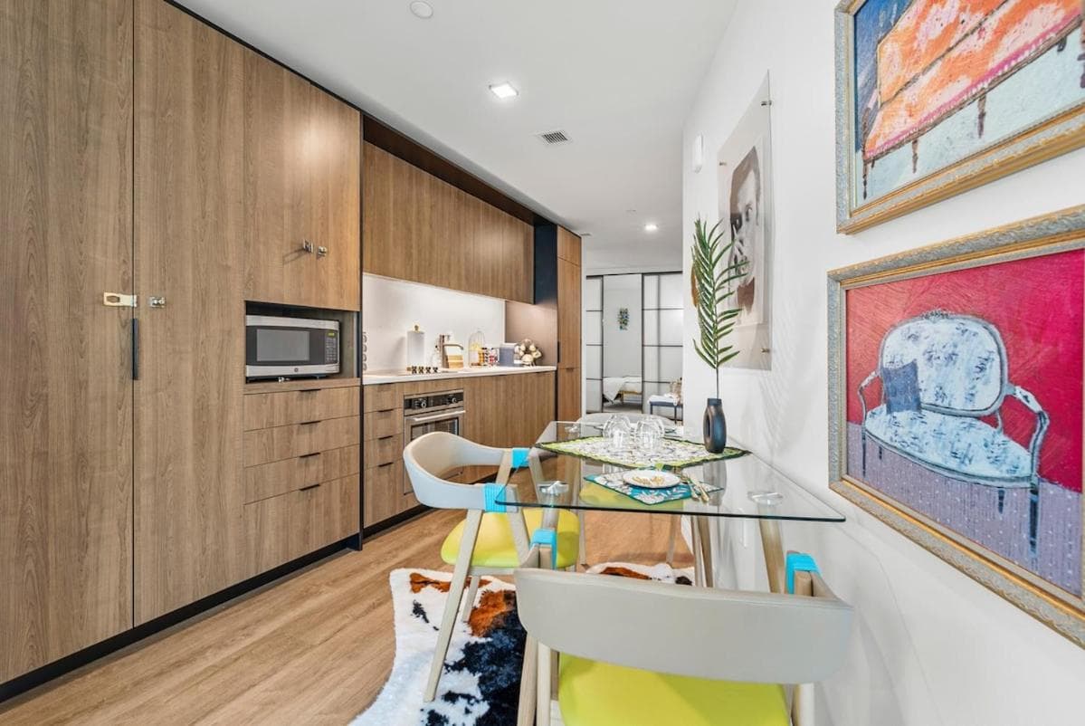 Photograph supplied for Cambridge 3 Bedroom Luxury Suite