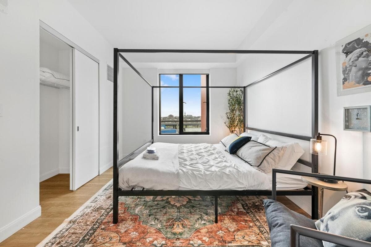 Photograph supplied for Lux Cambridge 2bed 2bath