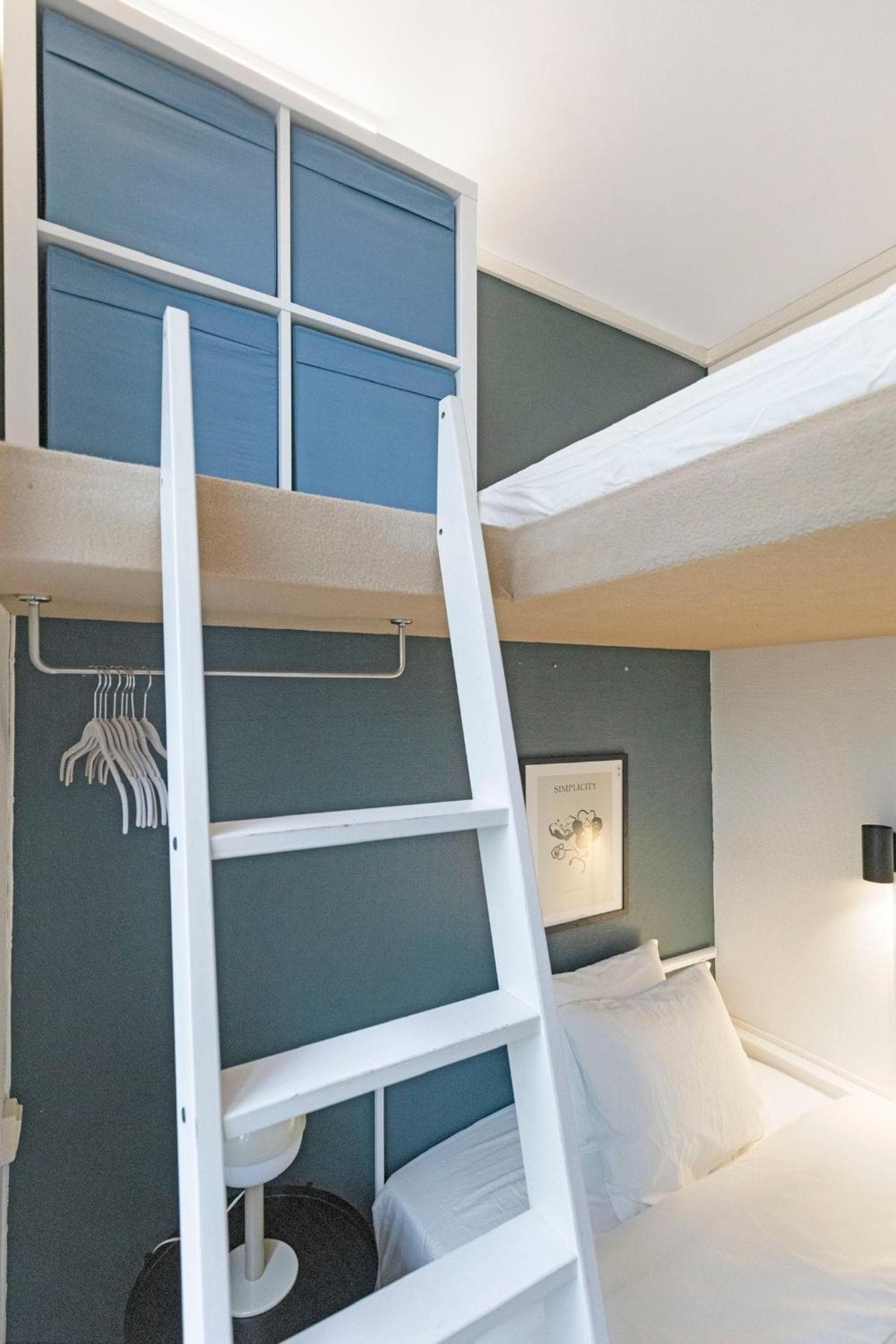 Photograph supplied for Affordable and central room rental