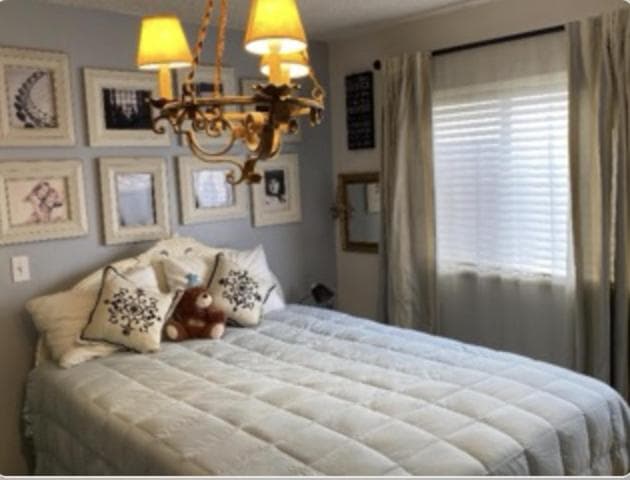 Photograph supplied for Stay in Beverly Hills - Private Bedroom & Bath for female only - near Beverly Center, Cedars Sinai Hospital, The Grove