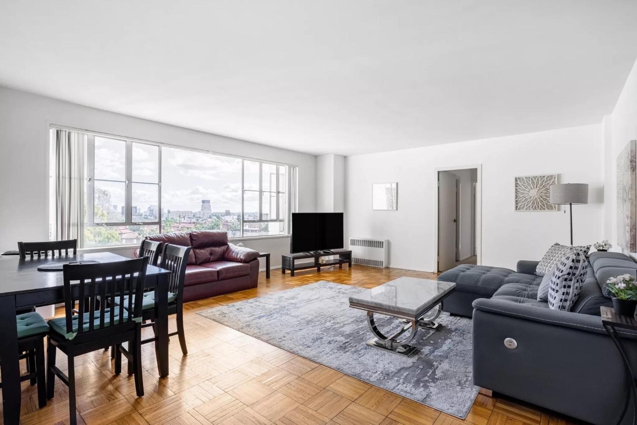 Photograph supplied for Spacious 2 Bedroom 2 Bathroom In Gated Community