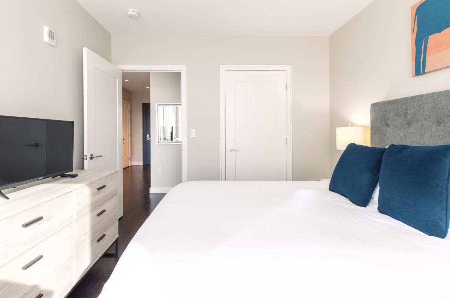 Photograph supplied for Bright & Modern Apt Downtown Seaport