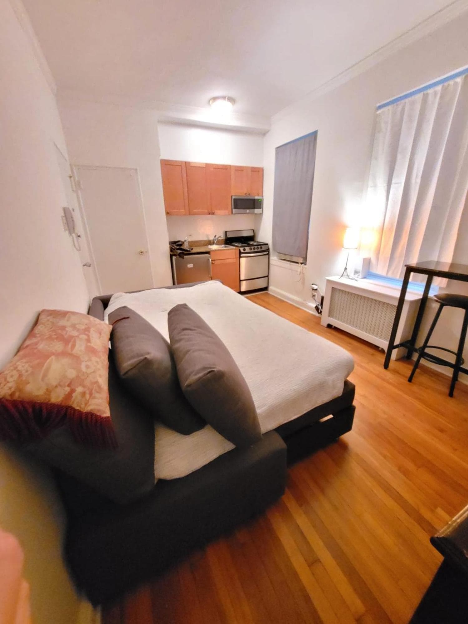 Photograph supplied for Manhattan Stylish Studio in the Upper East Side