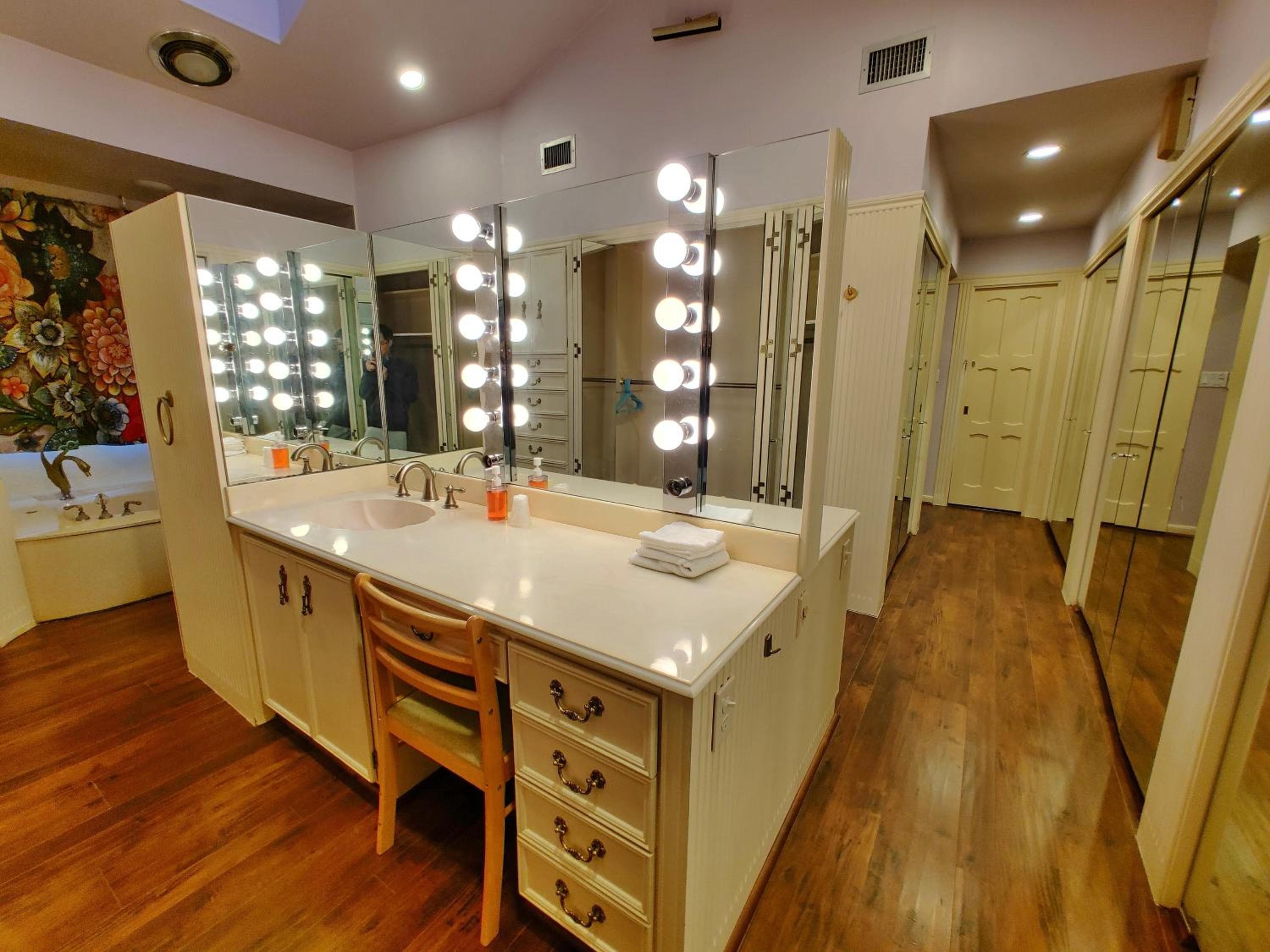 Photograph supplied for Huge 4-Bed House, Walk to Medical Center, MD Anderson, NRG, Rice, Free Parking