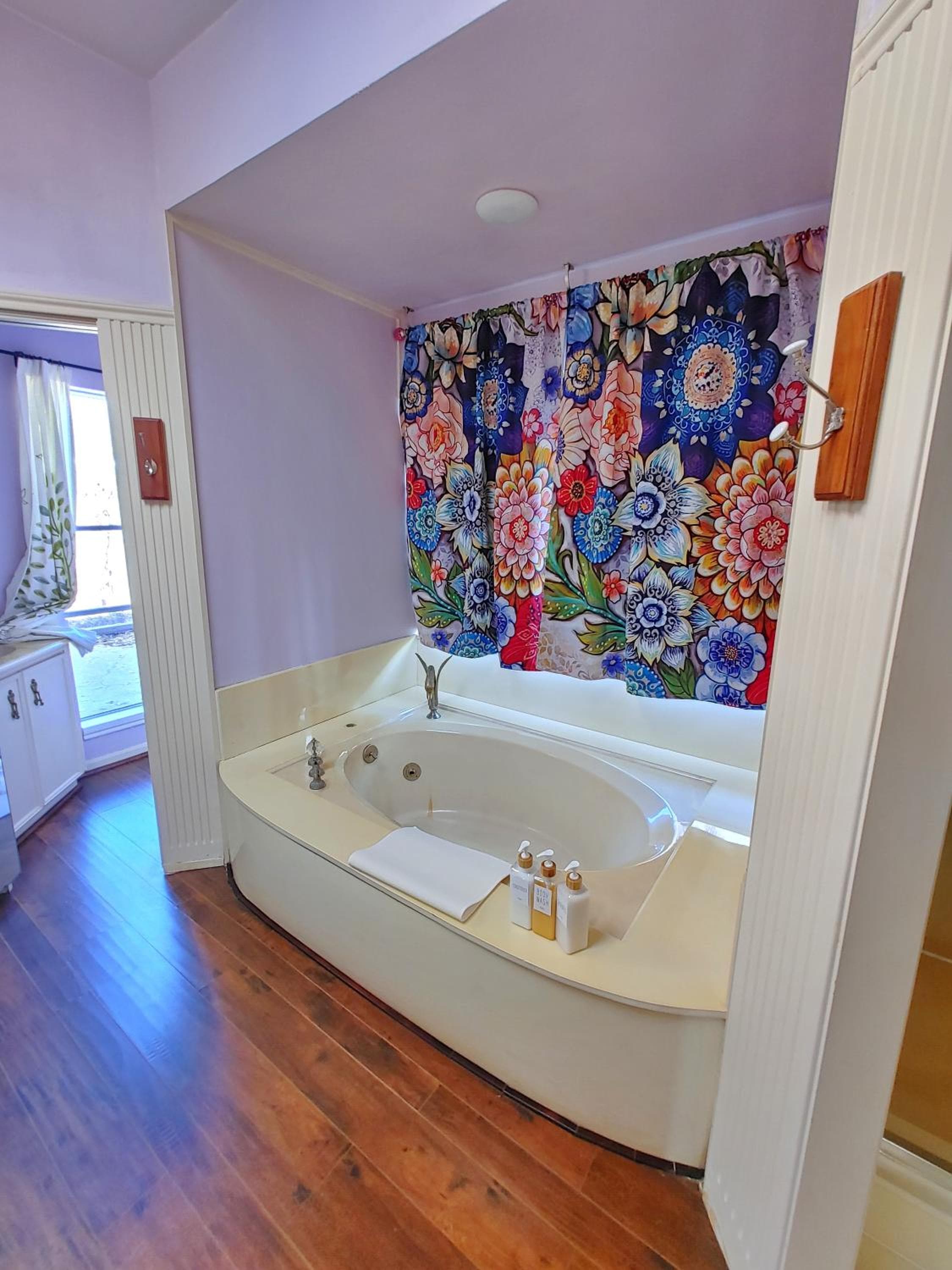 Photograph supplied for Huge 4-Bed House, Walk to Medical Center, MD Anderson, NRG, Rice, Free Parking