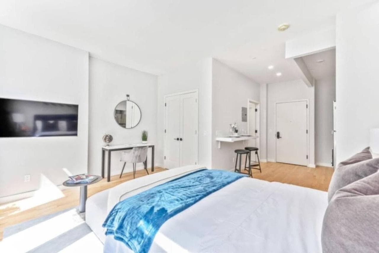 Photograph supplied for Studio w Charming Juliet Balcony in Upper East
