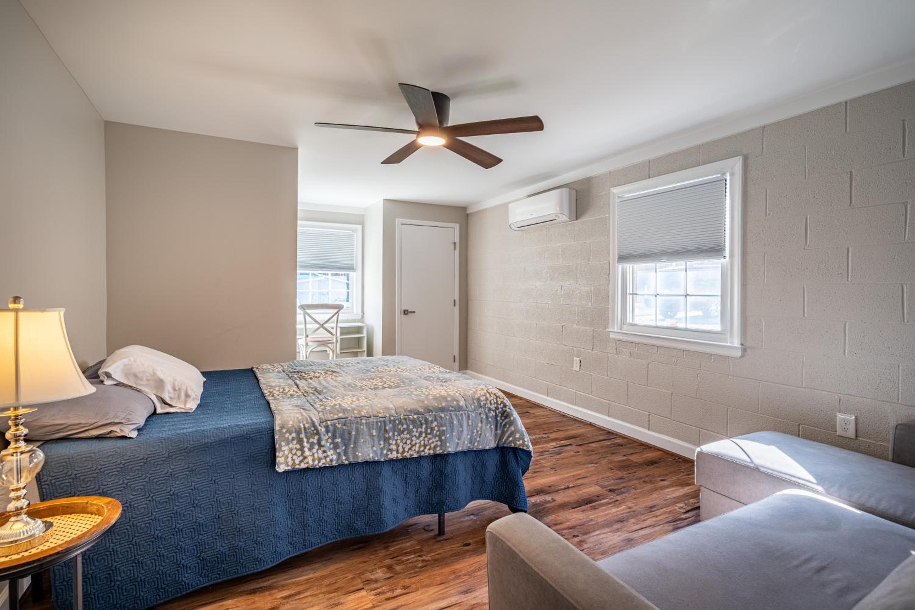 Photograph supplied for Elegant Gem*Spacious 5BR*King beds*near Duke