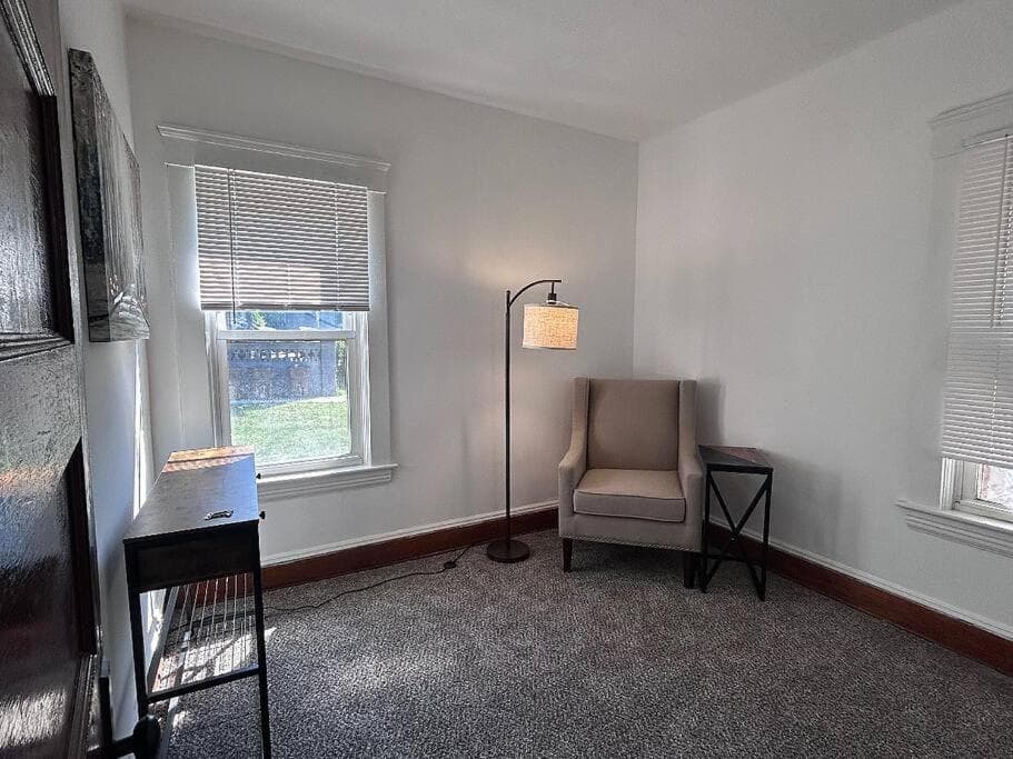 Photograph supplied for 2Bed Apt Near University Hospital