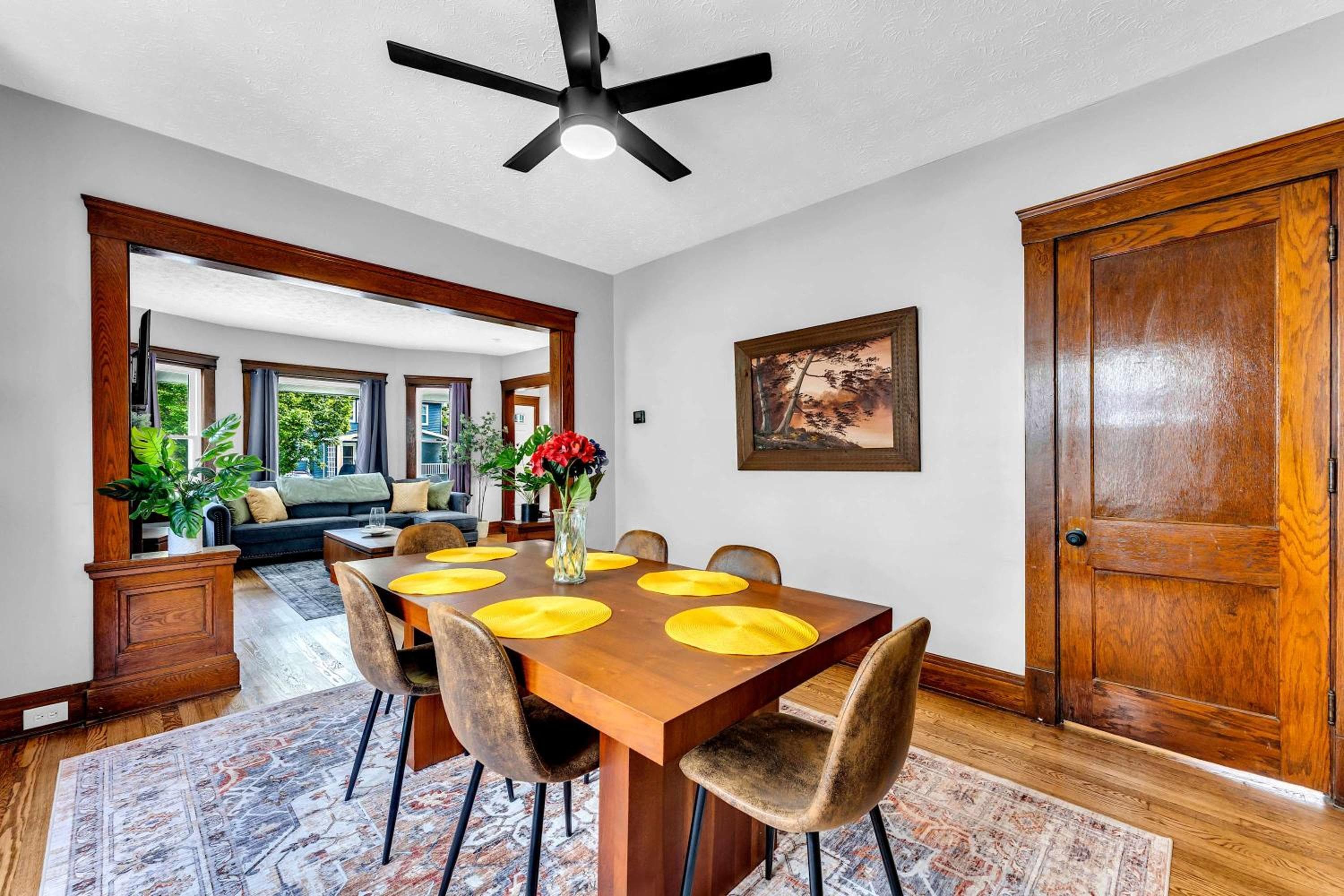 Photograph supplied for Stay Near Shaker Square Full Kitchen WiFi Desk