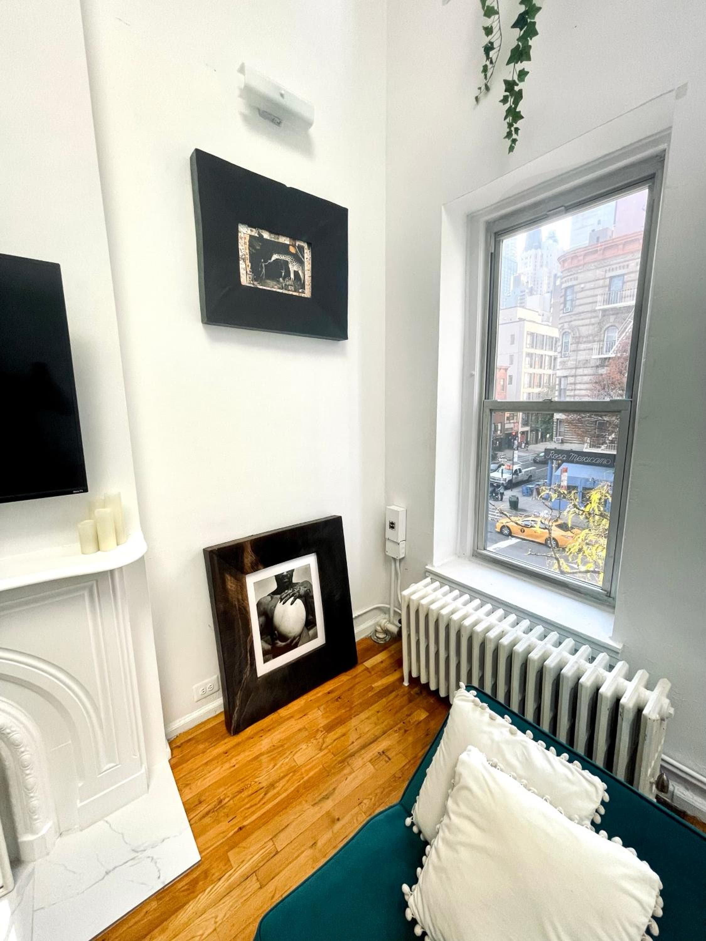 Photograph supplied for Gorgeous Extra Spacious Duplex Penthouse