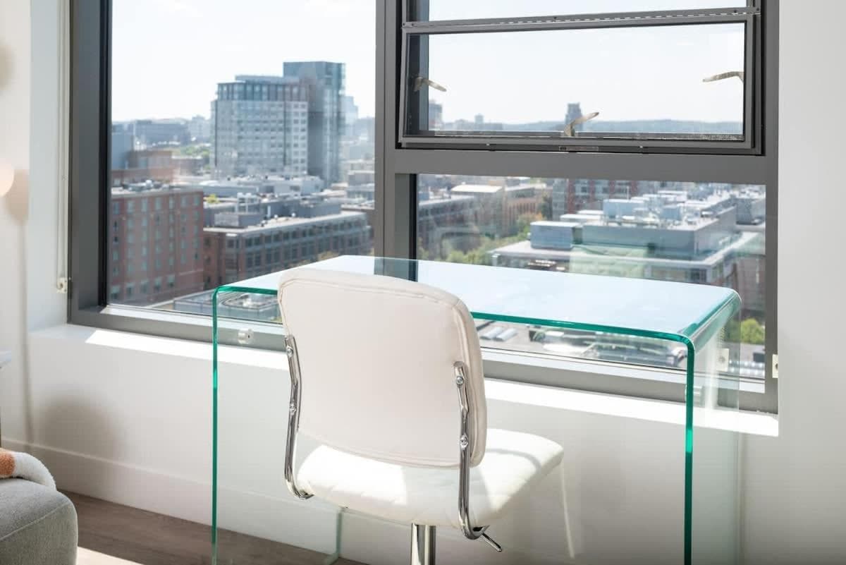Photograph supplied for Upscale 1BR near MIT Harvard with Parking