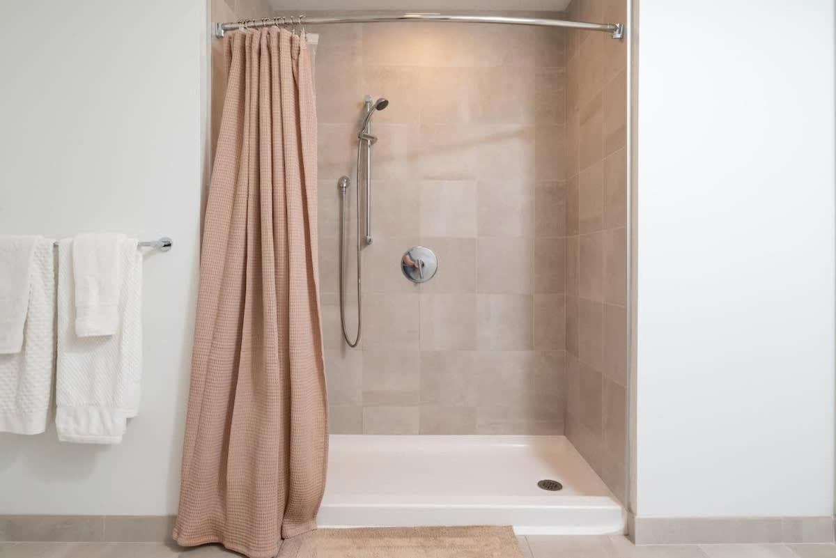 Photograph supplied for Upscale 1BR near MIT Harvard with Parking
