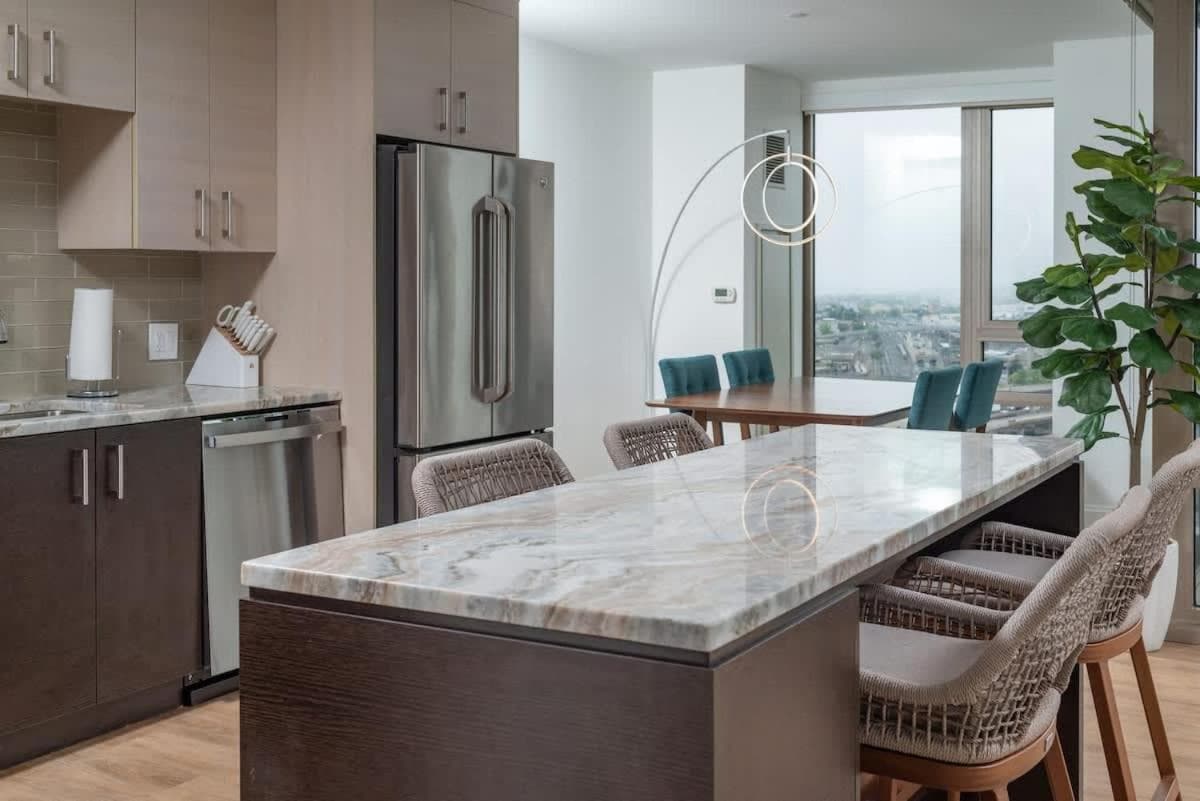 Photograph supplied for Upscale Penthouse w Gym & Parking near MGH & TUFTS
