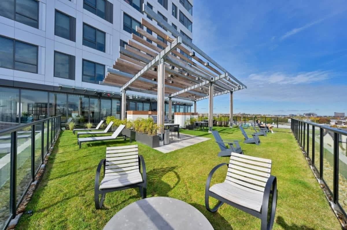 Photograph supplied for Central Square Penthouse near MIT Harvard Wi-Fi & GYM