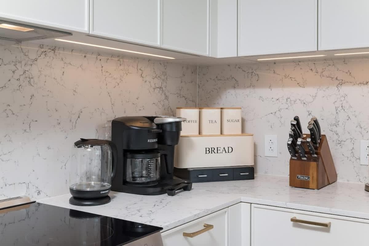 Photograph supplied for Back-Bay Penthouse Downtown & Parking & GYM