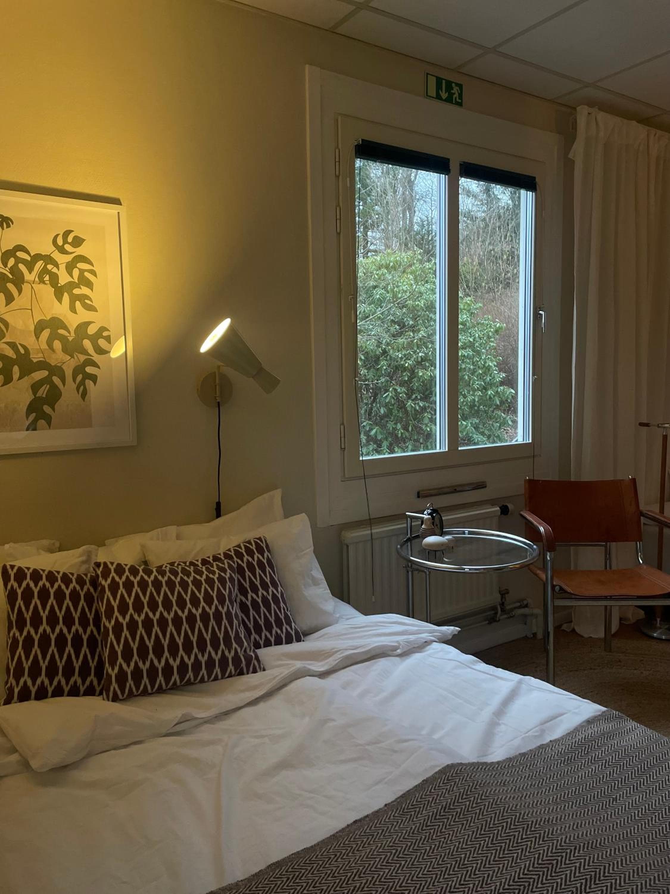 Photograph supplied for Ewa & Maude Hotel