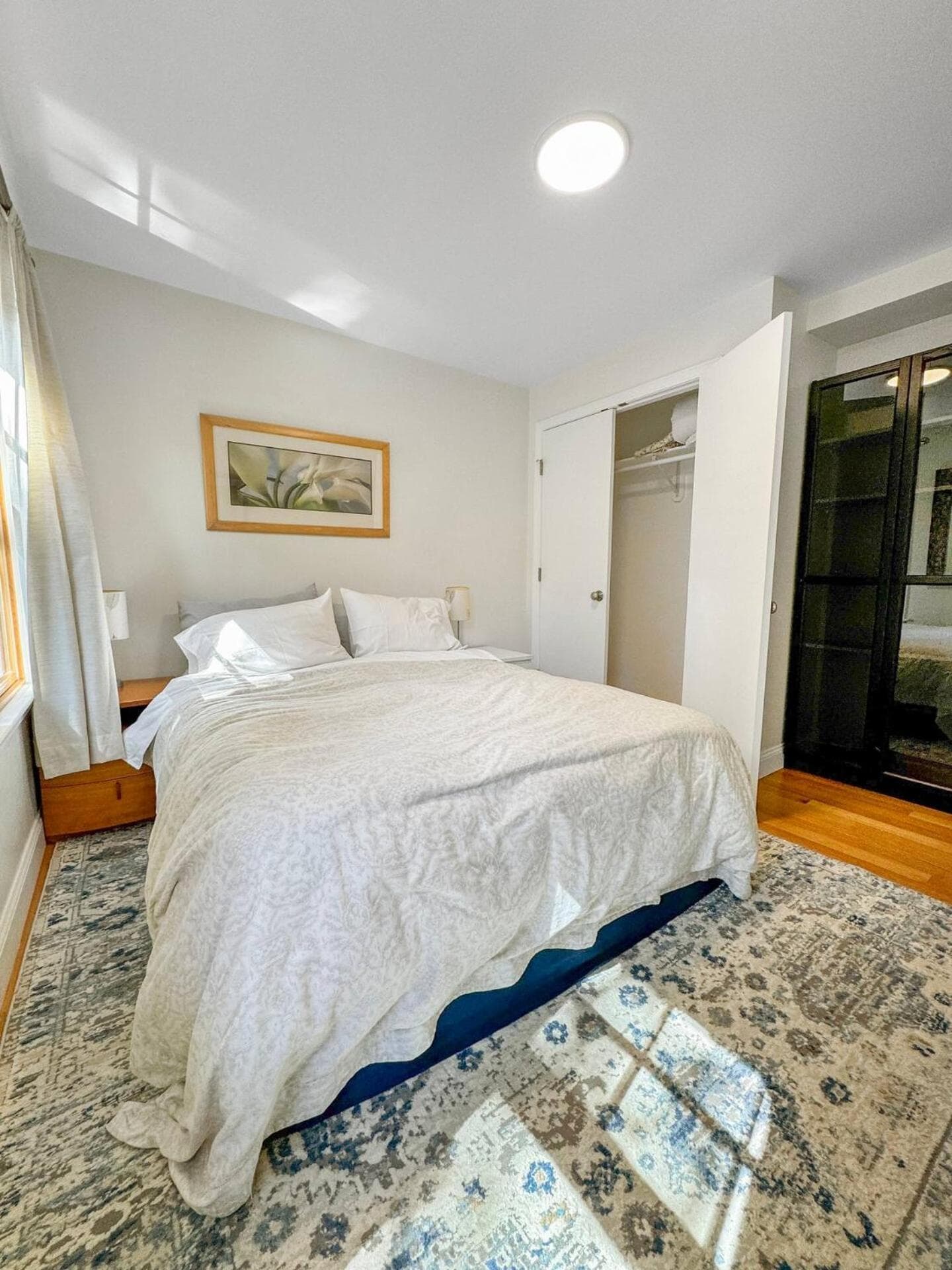 Photograph supplied for Elegant Cambridge Room, Short Walk to Harvard