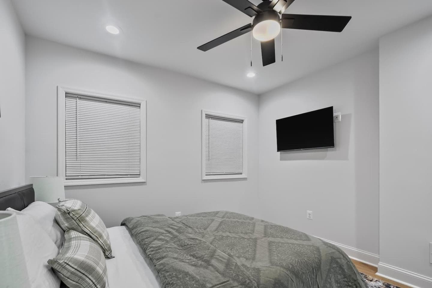 Photograph supplied for Beautiful Home W Keyless Entry Near Inner Harbor