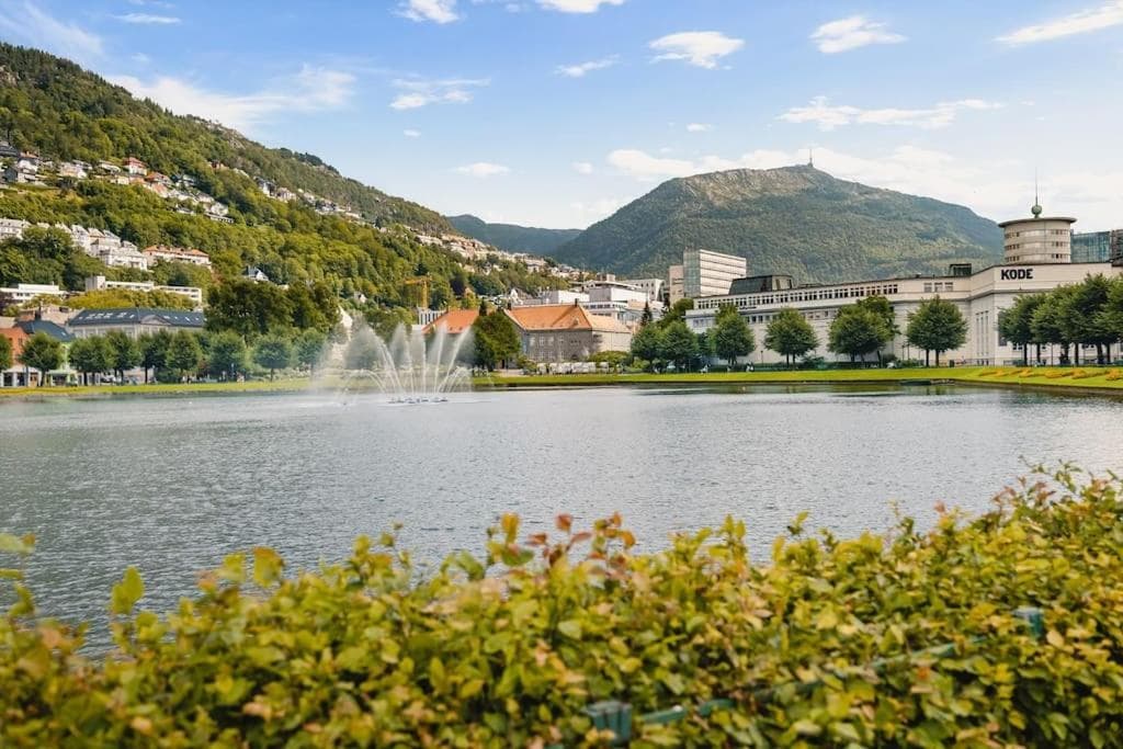 Photograph supplied for Dinbnb Appartments l 250 meters from bybanen I VilVite I built in 1800s