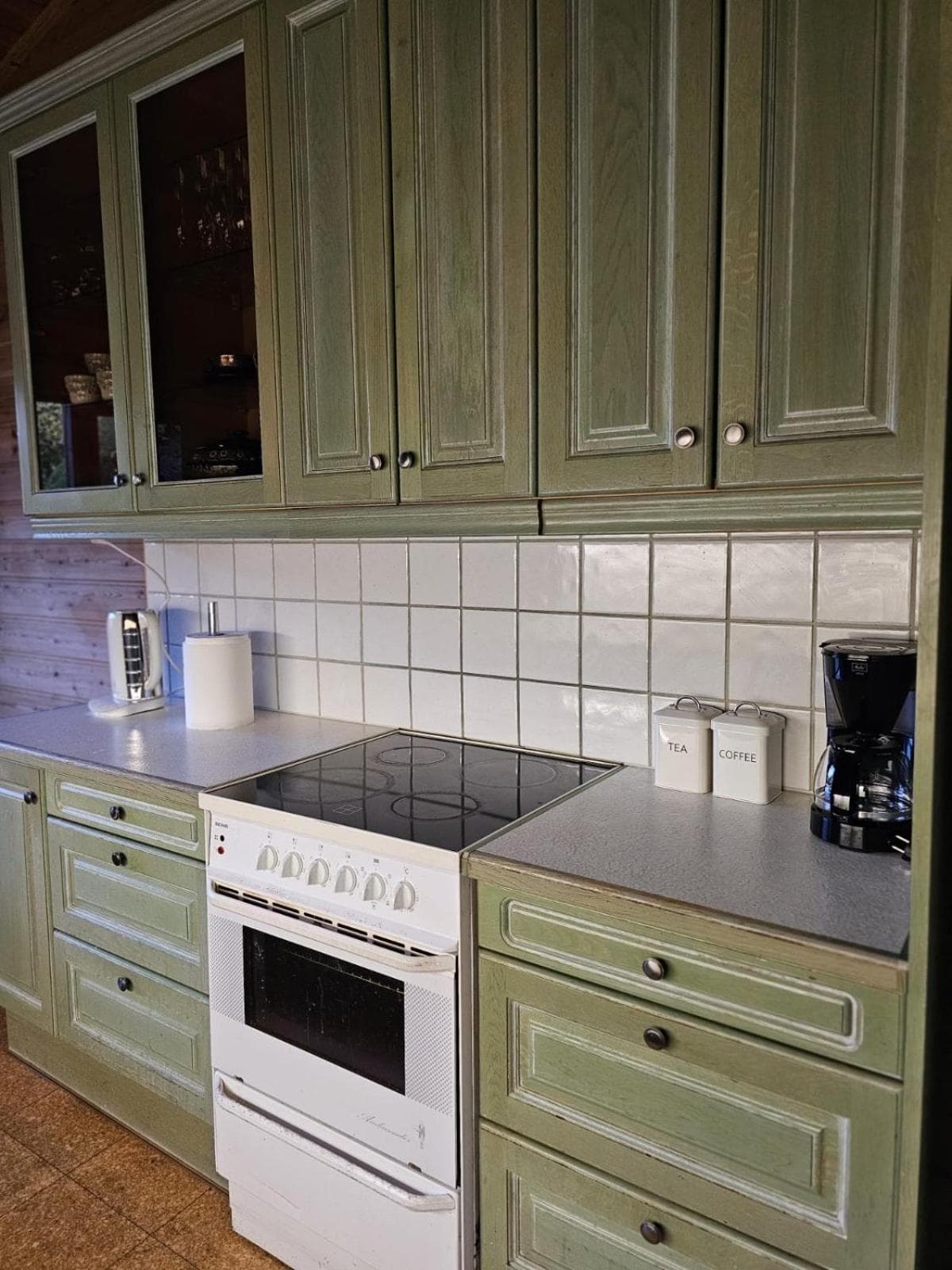 Photograph supplied for Private room - 2 in a luxury villa CHALET STYLE