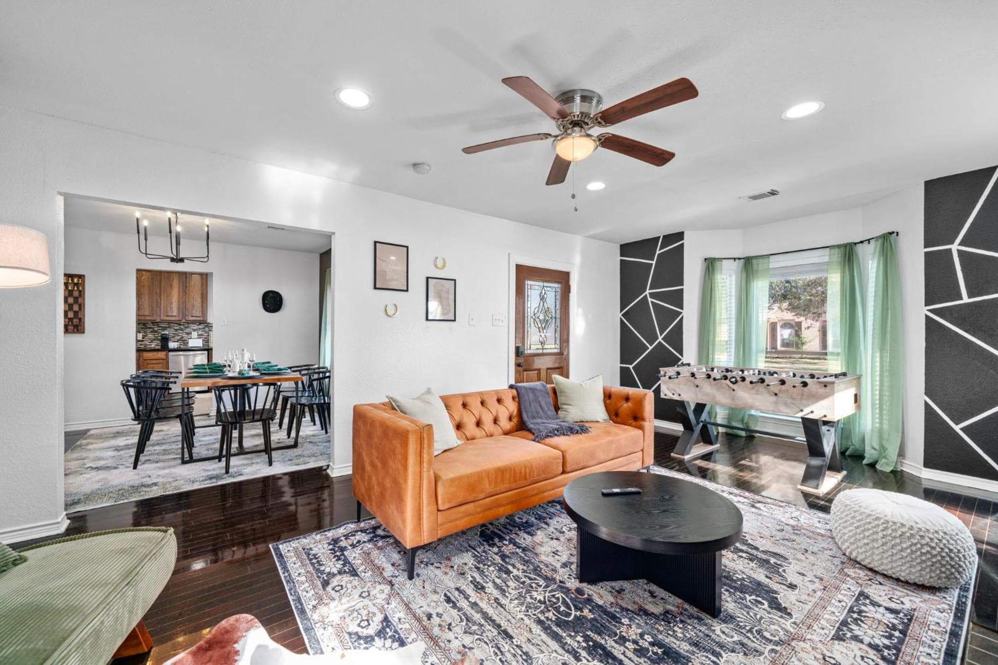 Photograph supplied for Charming Houston Home Near Med Center & University of Houston