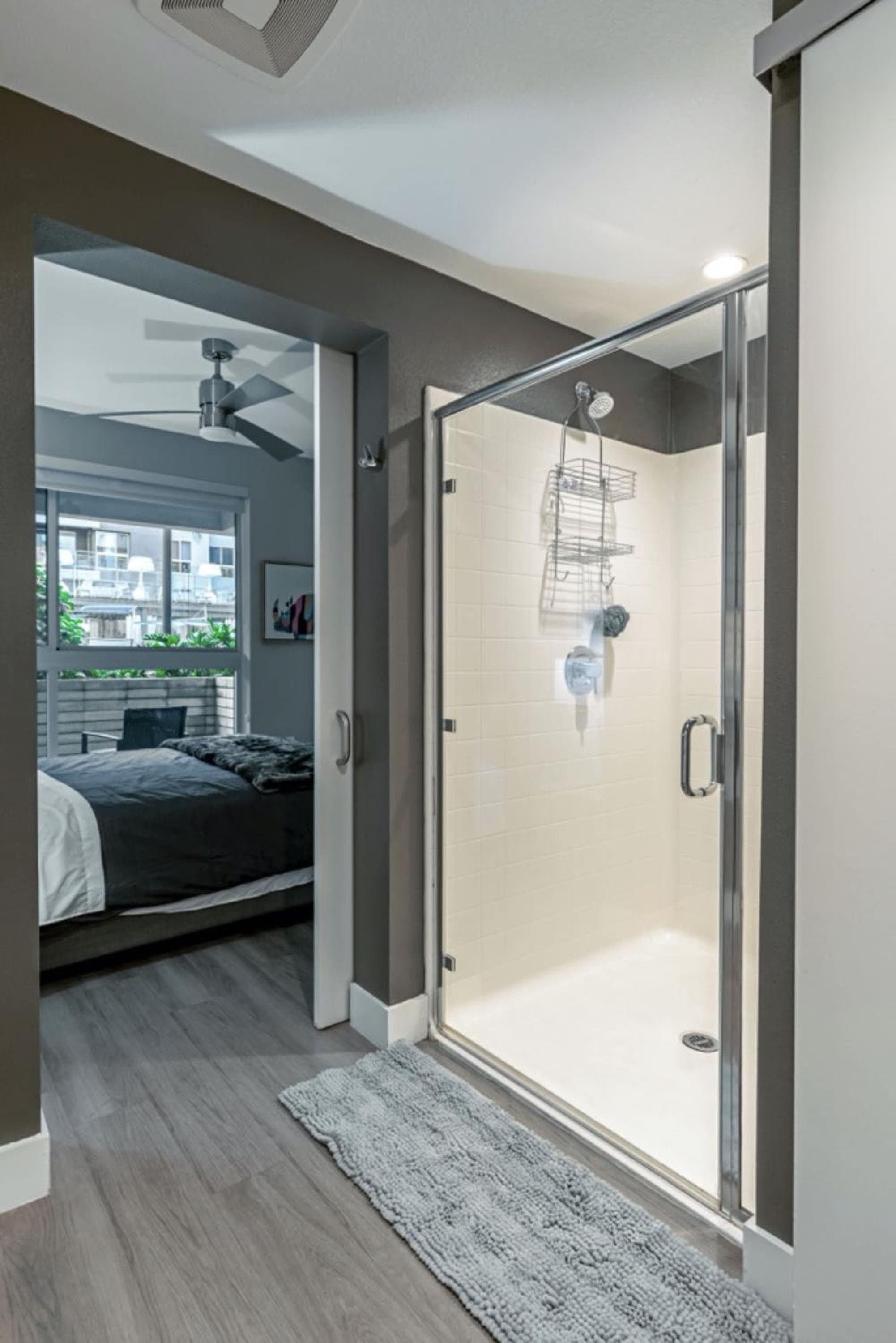 Photograph supplied for Modern Luxury Apartment avl