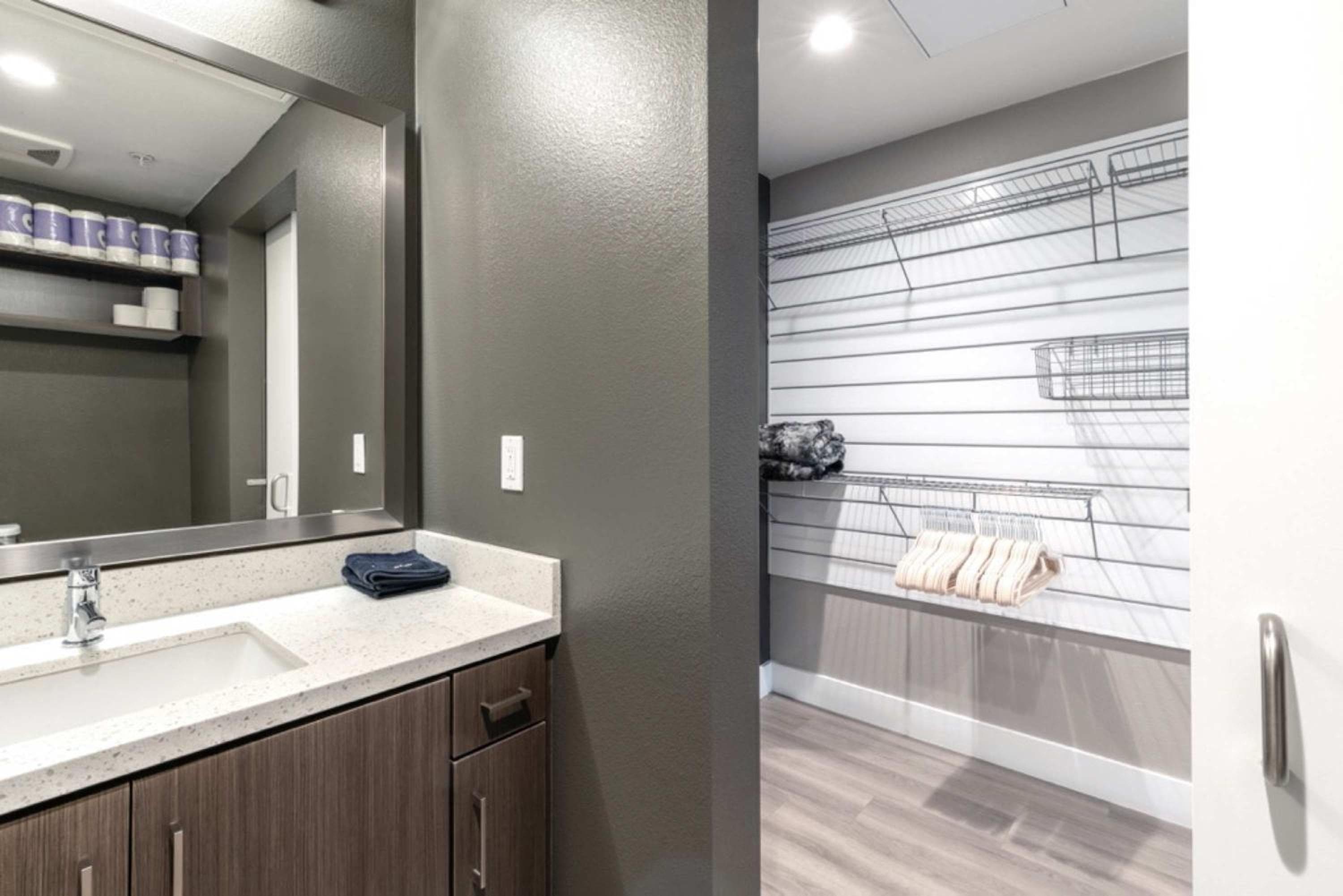 Photograph supplied for Modern Luxury Apartment avl