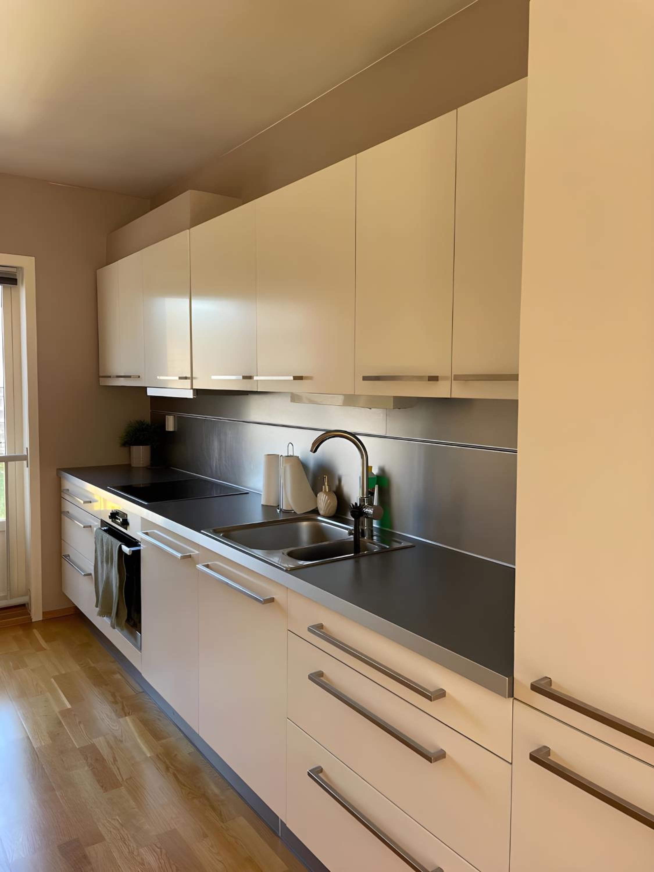 Photograph supplied for Lovely 3-room gem in the heart of Bergen City