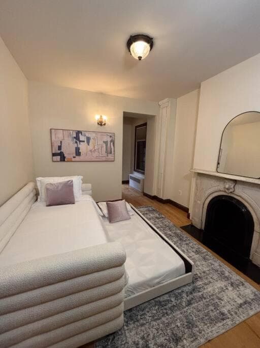 Photograph supplied for Midtown Charming House