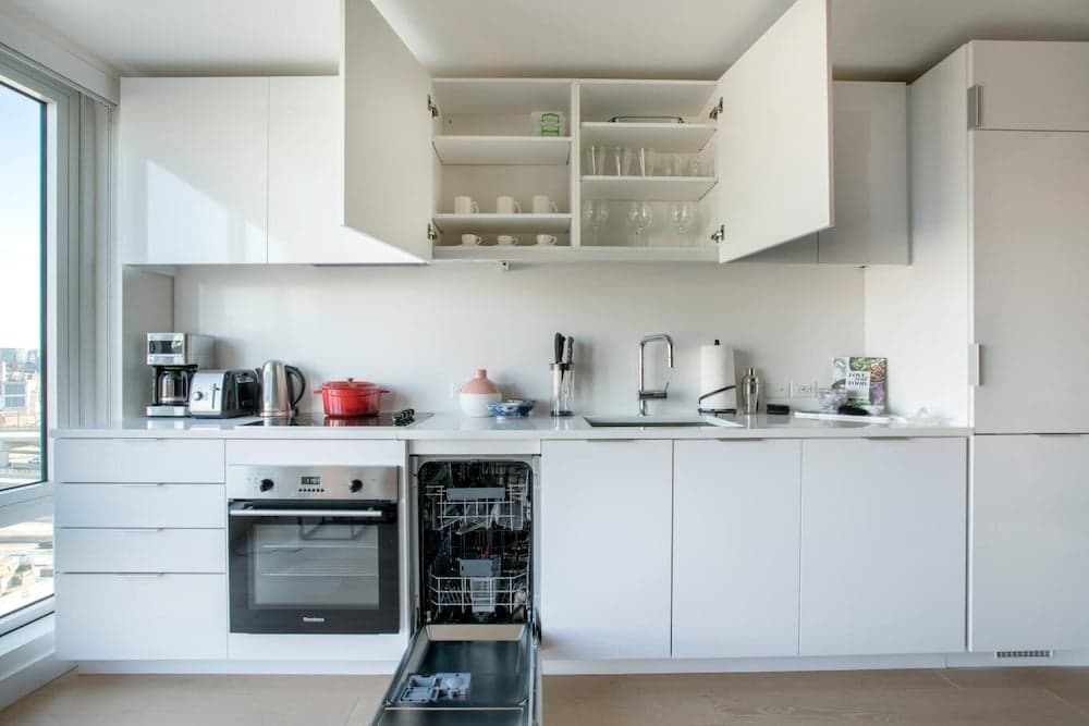 Photograph supplied for Luxurious Studio in the Seaport District