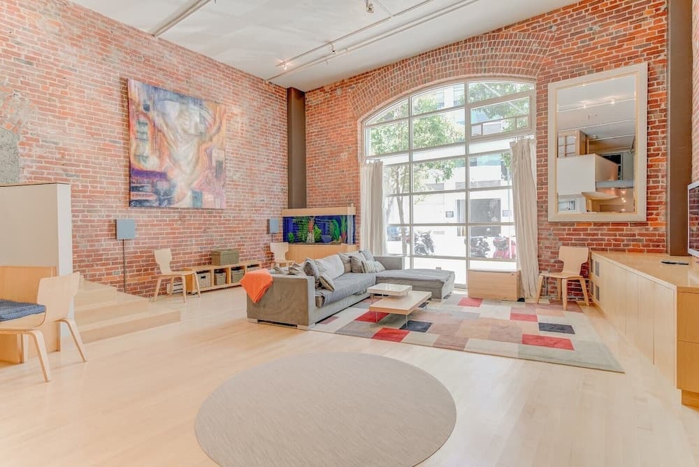Photograph supplied for Spacious Luxury Historic Loft In Downtown Sf 2 Bedroom Condo by RedAwning
