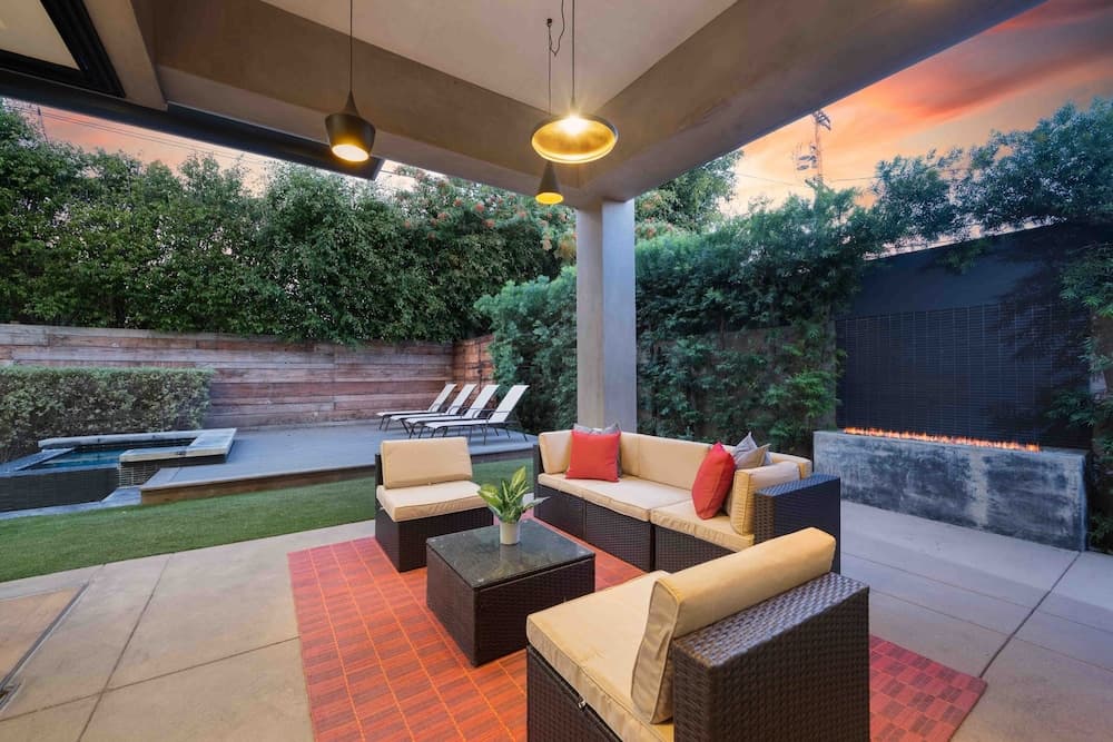 Photograph supplied for LA Villa by Avantstay Walk to The Grove LA