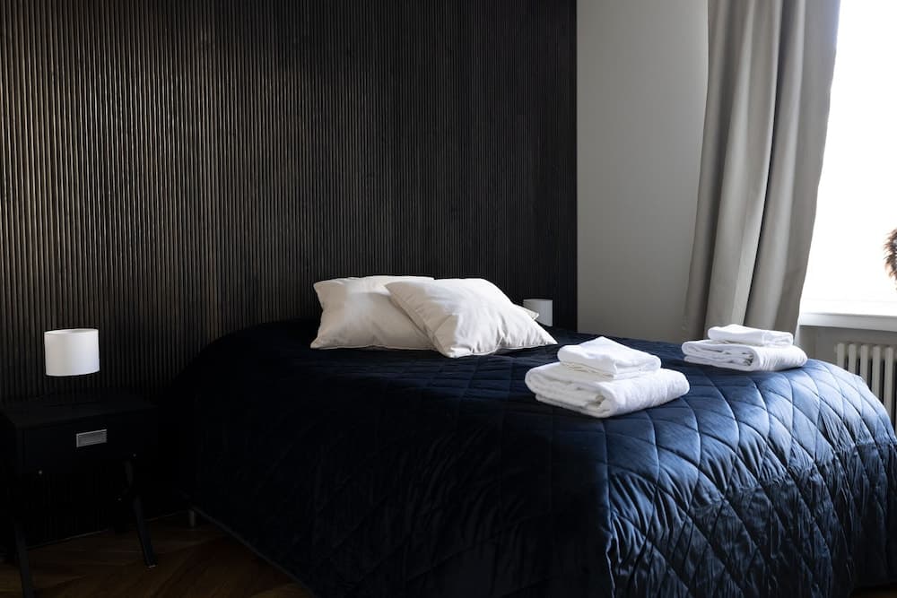 Photograph supplied for 2ndhomes Gorgeous 3BR Apartment w Sauna