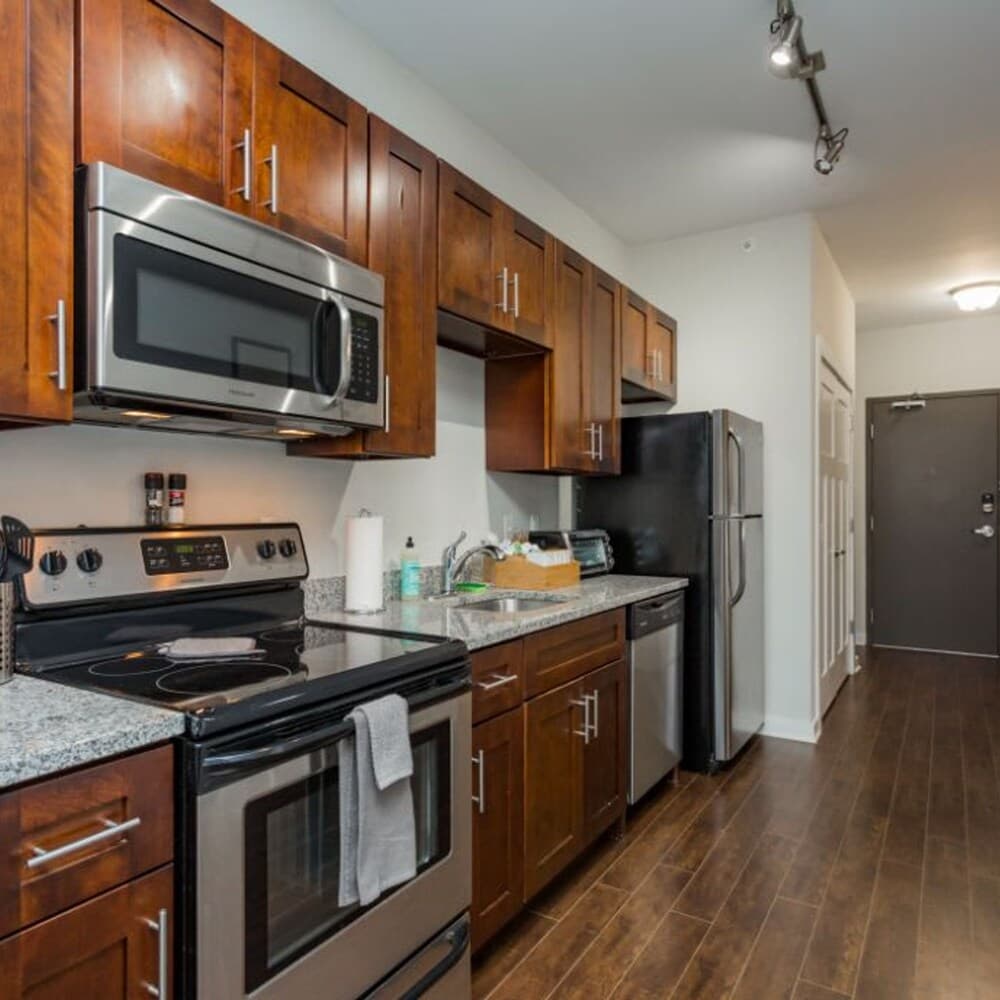 Photograph supplied for Cozysuites Musicrow Astonishing Studio Free Parking 53