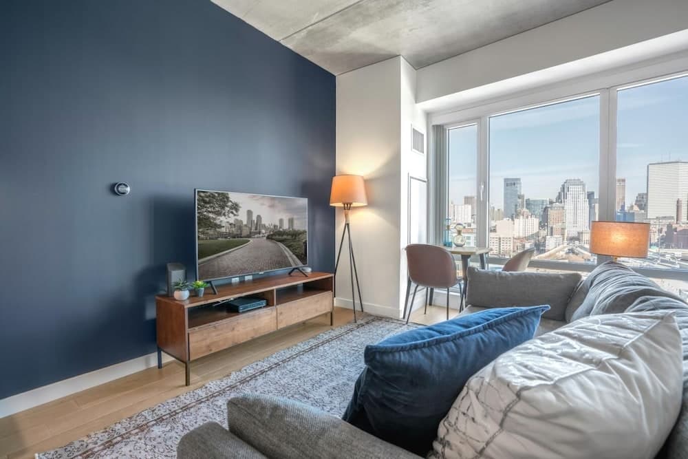 Photograph supplied for Luxurious Studio in the Seaport District
