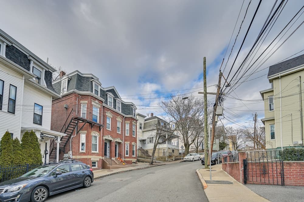 Photograph supplied for Cozy Somerville Studio: 2 Mi to Boston, Walk to T!