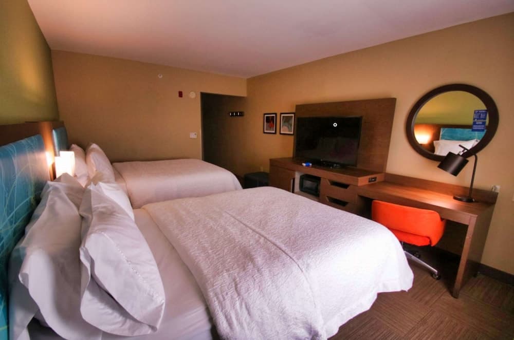 Photograph supplied for Hampton Inn & Suites Jacksonville - Beach Blvd/Mayo Clinic