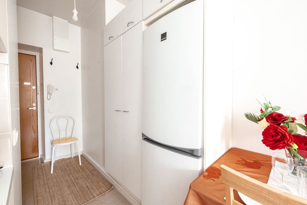 Photograph supplied for 2ndhomes Bright & Compact Studio Apt