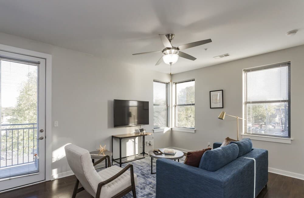 Photograph supplied for Cozysuites Music Row Stylish 2br-free Parking 14