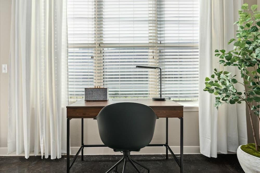 Photograph supplied for Elan Med Center 0139 Midcentury Designer Loft Med Center