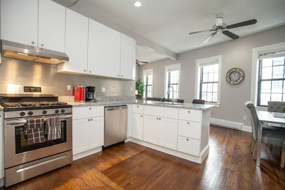Photograph supplied for Luxury Back Bay Downtown Boston NEW Condo