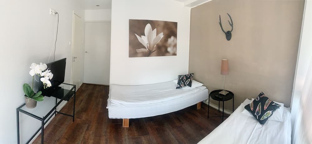 Photograph supplied for Hotel Harriet