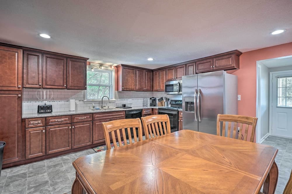 Photograph supplied for Bright Durham Home w/ Fully Furnished Deck!