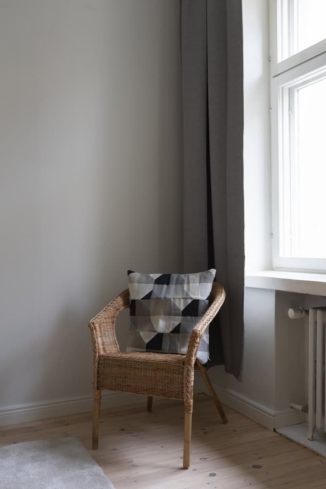 Photograph supplied for Cozy 1BR apartment with great location